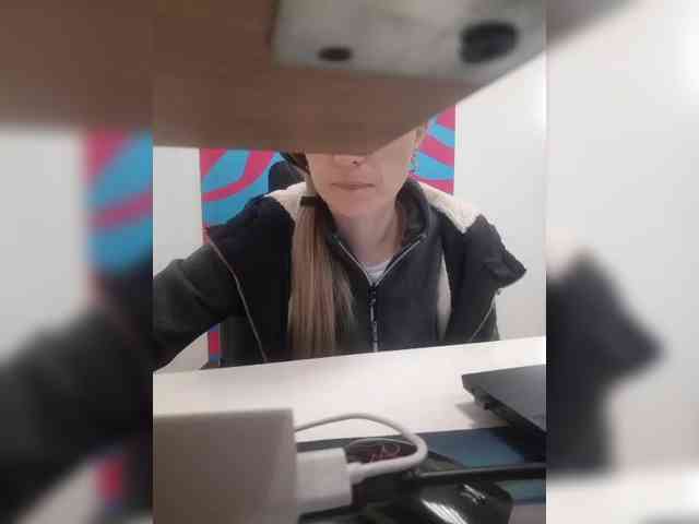 Xo4y-Tpax webcam
