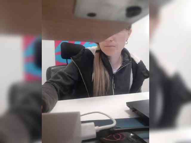 Xo4y-Tpax webcam