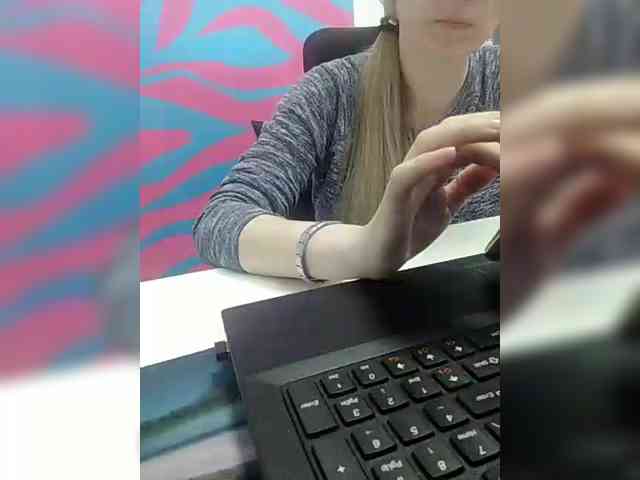 Xo4y-Tpax webcam