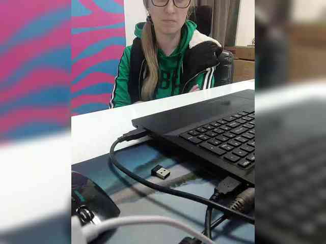 Xo4y-Tpax webcam