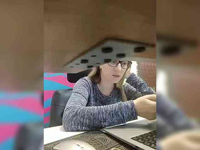 Angelinamik Live Webcam on BongaCams