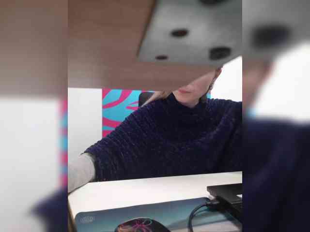 Xo4y-Tpax webcam