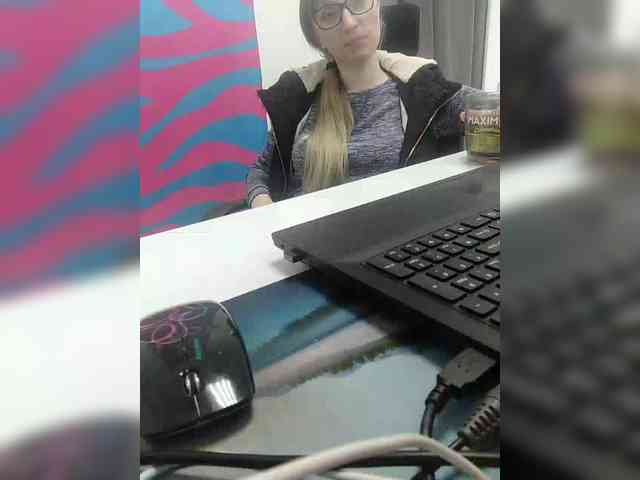 Xo4y-Tpax webcam