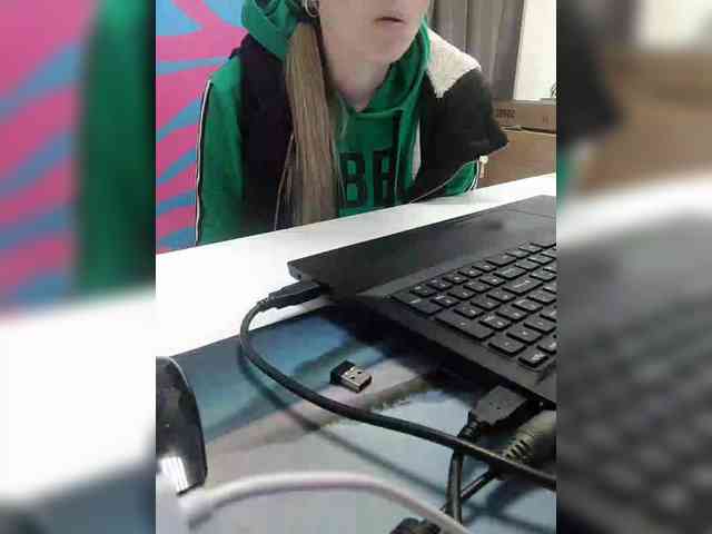 Xo4y-Tpax webcam