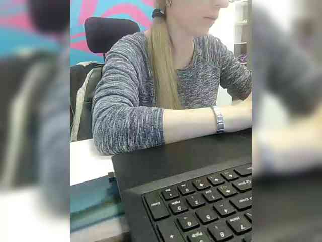 Xo4y-Tpax webcam