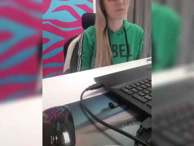 Xo4y-Tpax webcam