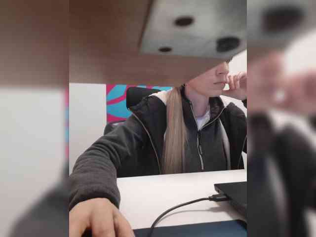 Xo4y-Tpax webcam