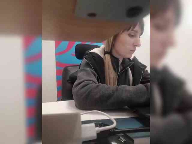 Xo4y-Tpax webcam