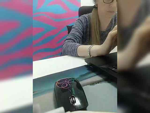Xo4y-Tpax webcam