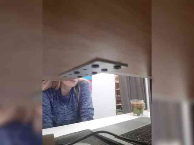 Angelinamik Live Webcam on BongaCams