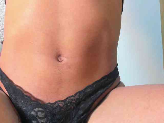 Briyit-Doll Live Webcam on BongaCams