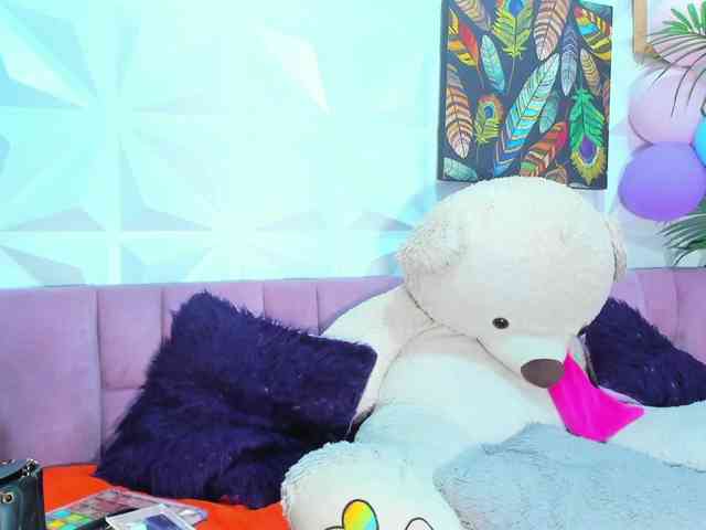 Briyit-Doll
