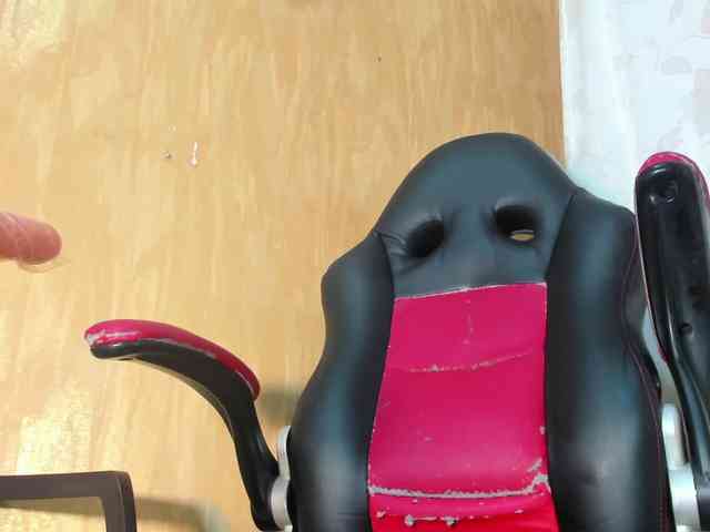 Briyit-Doll Live Webcam on BongaCams