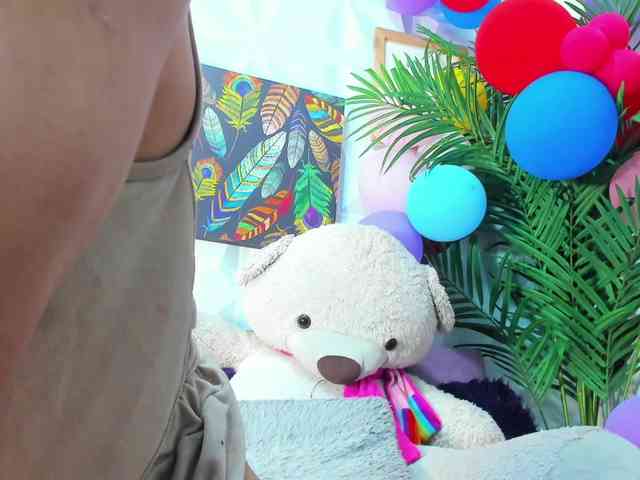 Briyit-Doll