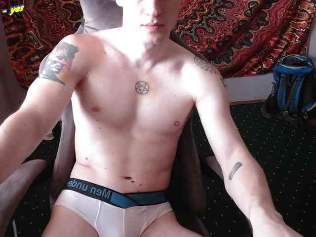 Yaropolk88 Live Webcam on BongaCams