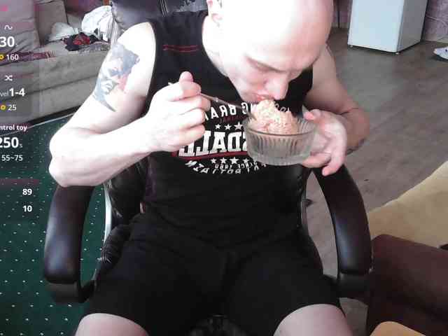 Yaropolk88 Live Webcam on BongaCams