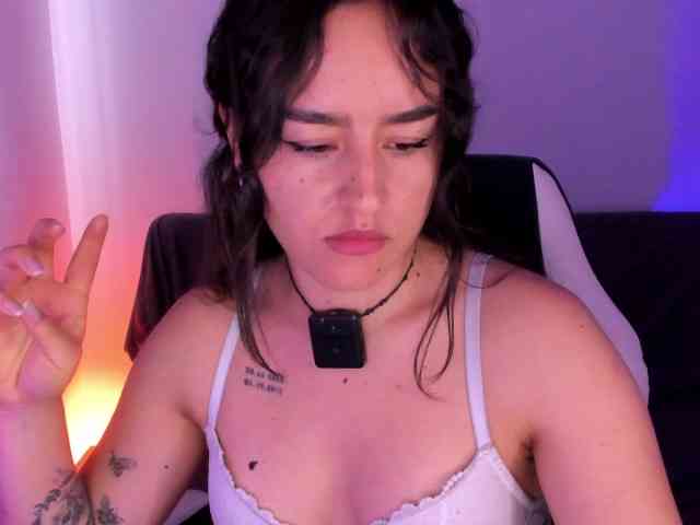 LeeJhonson webcam