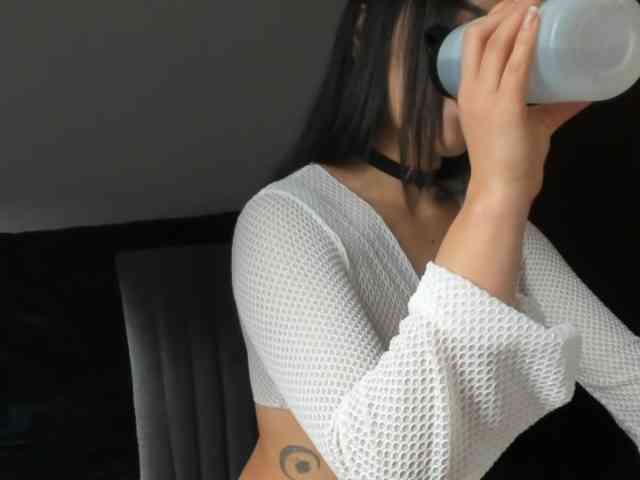 LeeJhonson webcam
