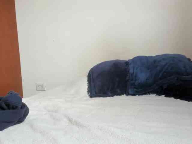 LeeJhonson webcam