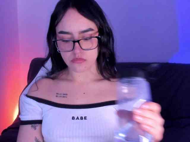 LeeJhonson webcam