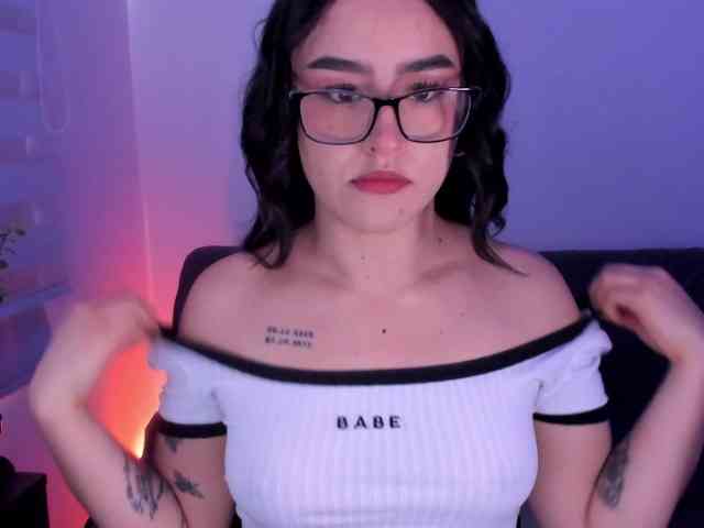 LeeJhonson webcam