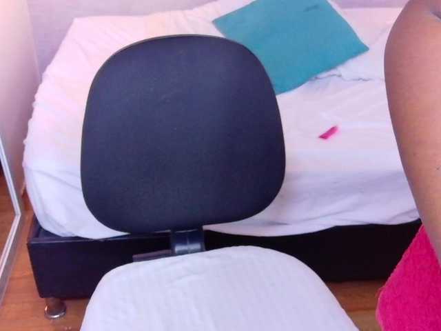 Preview of juicy-tits69