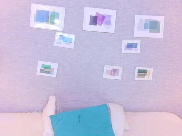 juicy-tits69's BongaCams show and profile