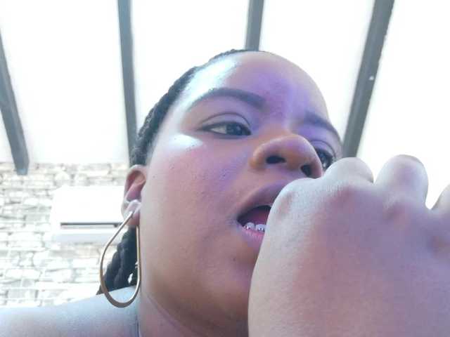 Preview of juicy-tits69