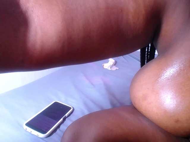 Preview of juicy-tits69