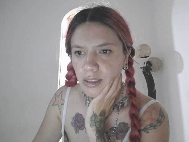 ShekinahPhili1 on BongaCams and RICams