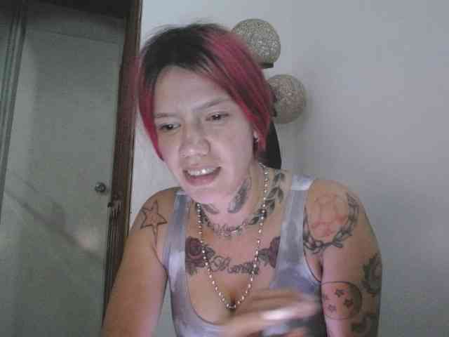 PhiliaShekinah webcam