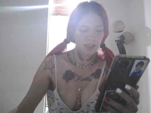 PhiliaShekinah webcam