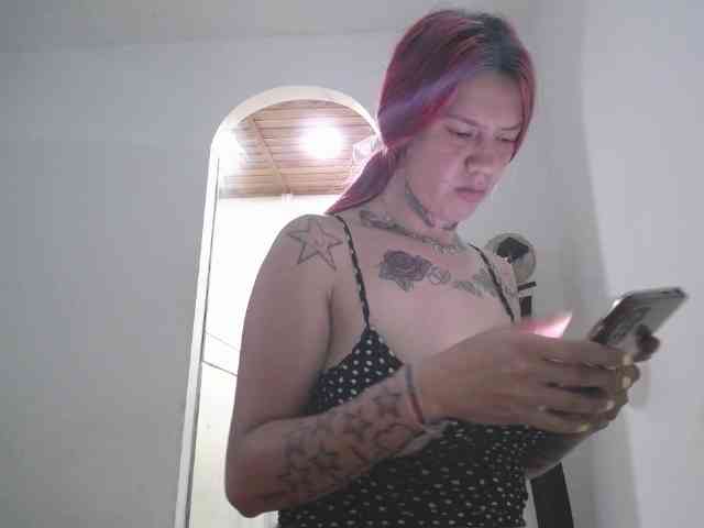 PhiliaShekinah webcam