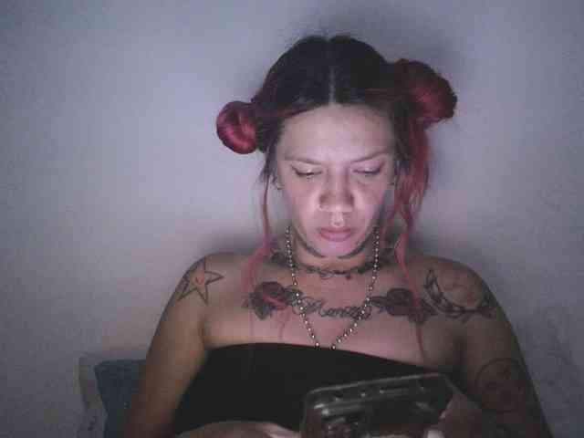 PhiliaShekinah webcam