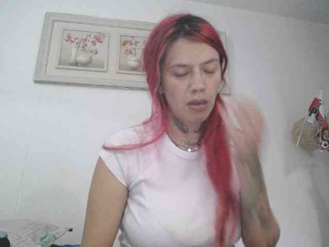 PhiliaShekinah webcam
