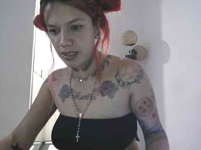 PhiliaShekinah webcam