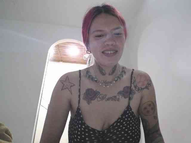 PhiliaShekinah webcam