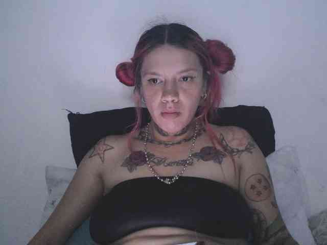 PhiliaShekinah webcam