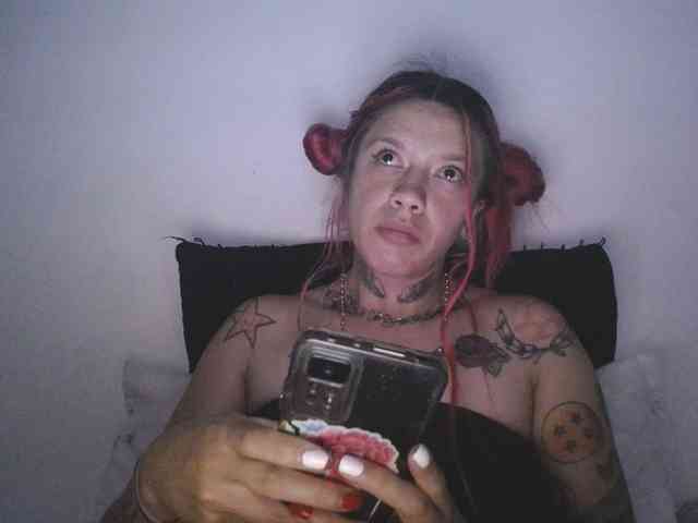 PhiliaShekinah webcam