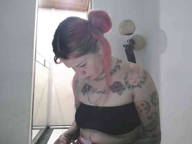 PhiliaShekinah webcam