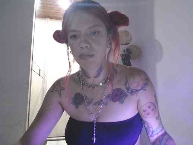 PhiliaShekinah webcam