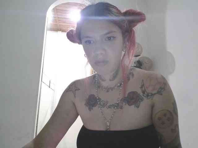 PhiliaShekinah webcam