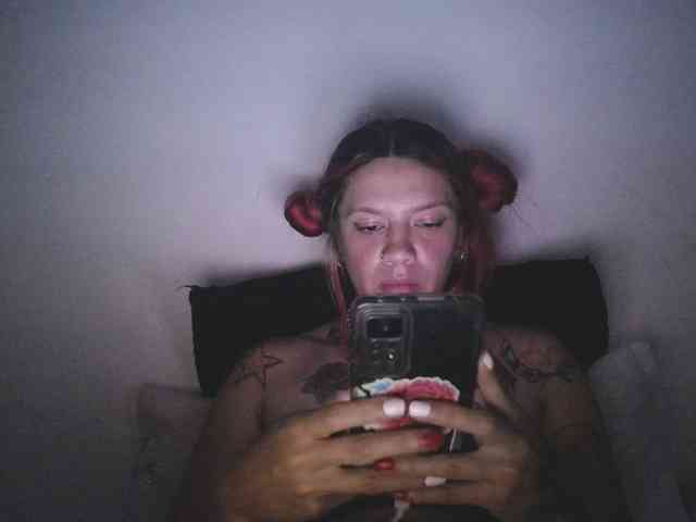 PhiliaShekinah webcam