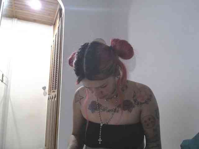 PhiliaShekinah webcam