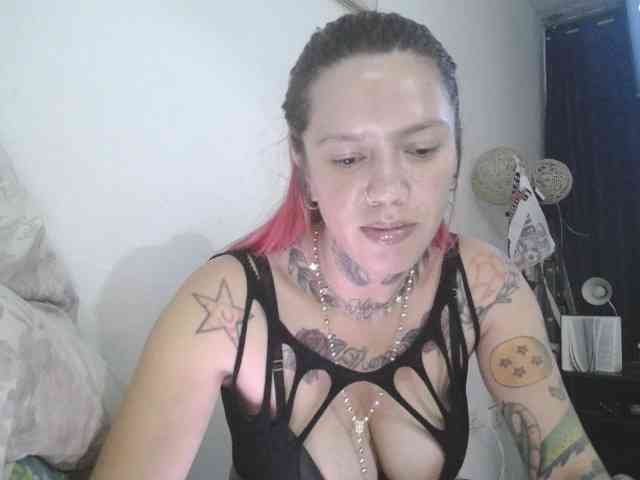 PhiliaShekinah webcam