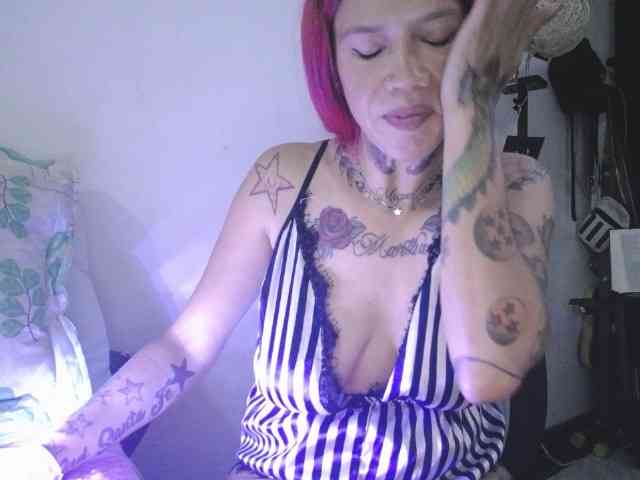 PhiliaShekinah webcam