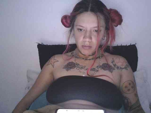 PhiliaShekinah webcam