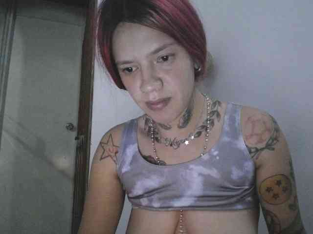 PhiliaShekinah webcam