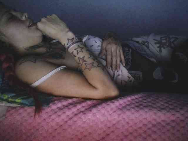 ShekinahPhili1 Live Webcam on {site_name}