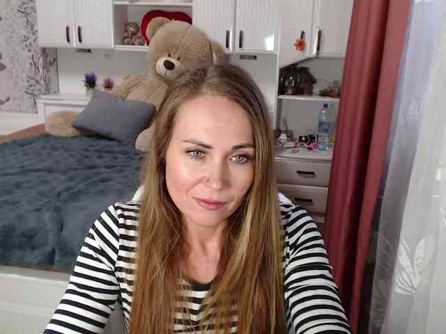 69SexySecret69 webcam